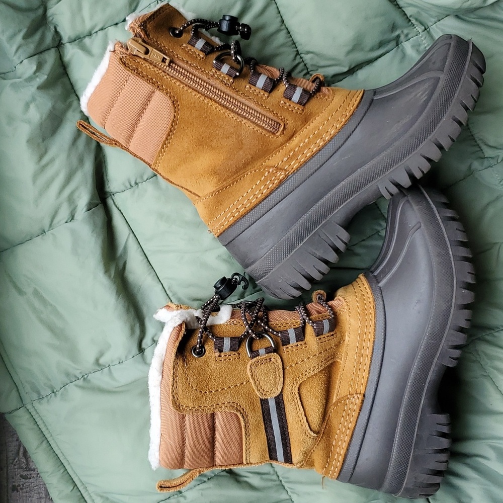 Lands End Girls Snow Boots